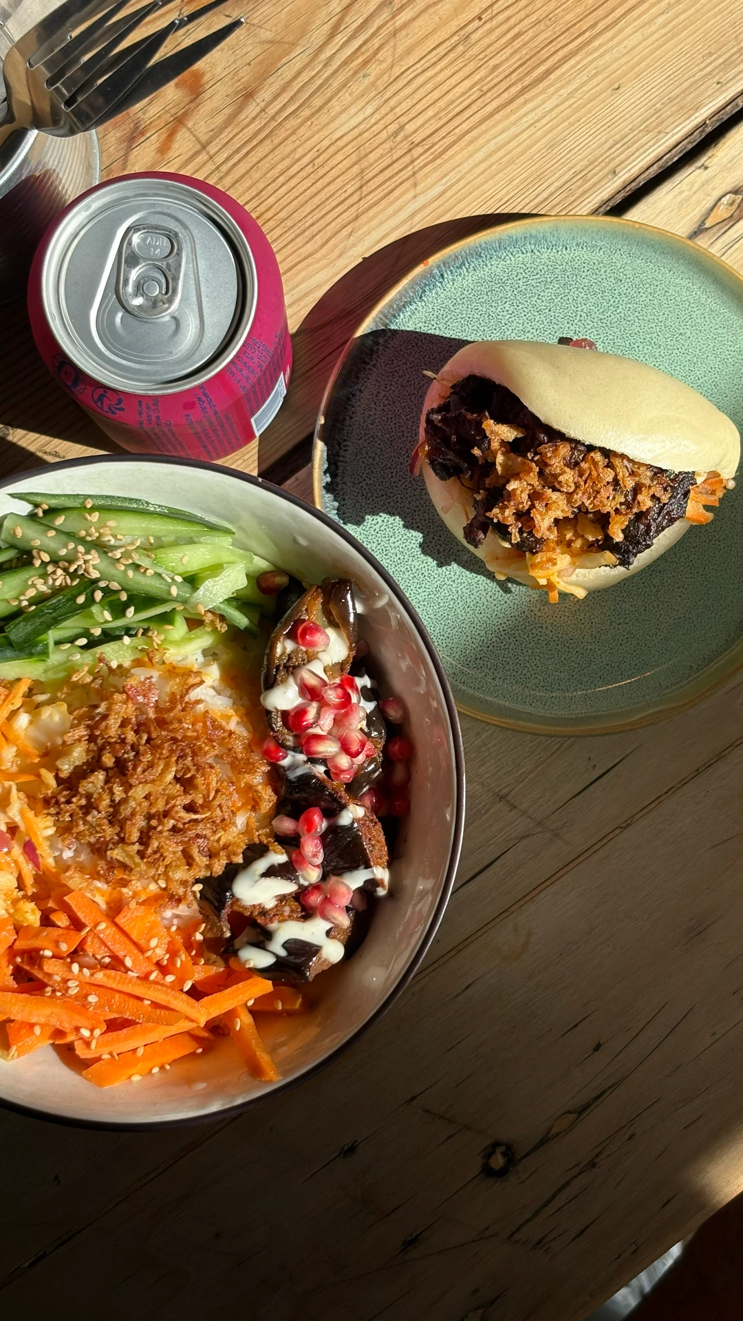 Bowl grilled eggplant &  Pork Belly classic bao bun